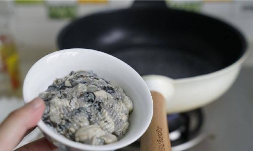 How to Boil Sea Oysters Perfectly