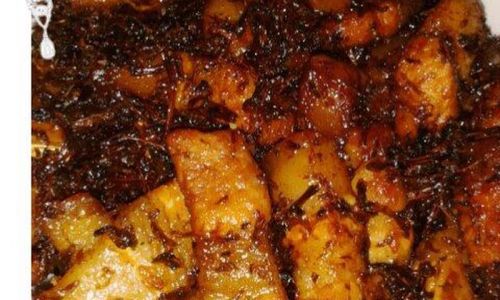 Mastering the Art of Cooking Pork with Preserved Mustard Greens