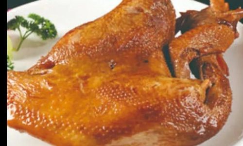 Mastering the Art of Tender and Delicious Stewed Chicken