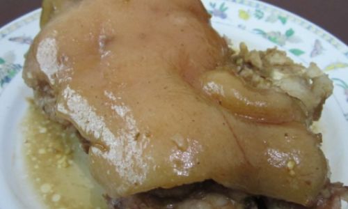 Effective Techniques for Eliminating the Fishy Odor in Pigs Trotters