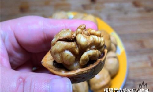 How to Eliminate the Bitter Taste in Walnuts