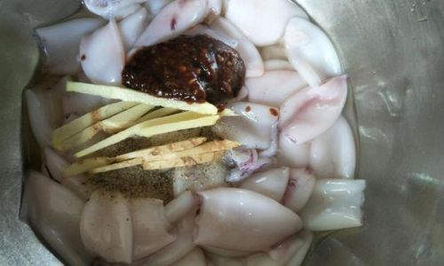How to Clean Baby Squid:A Comprehensive Guide