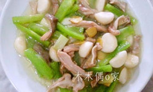 Mastering the Art of Cooking Pork Belly Strips with Bamboo Shoots:A Culinary Journey