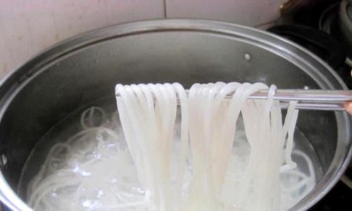 Mastering the Art of Cooking Glass Noodles:A Comprehensive Guide