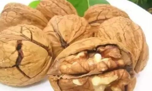 How to Determine Fresh Walnuts