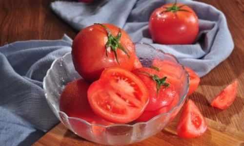 How to Determine the Quality of Tomatoes:A Comprehensive Guide