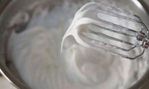 How to Determine if Your Whipped Cream is Perfectly Done