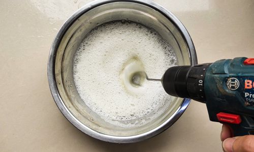 How to Determine if Your Whipped Cream is Perfectly Done