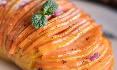 How to Determine if a Potato is Cooked:A Comprehensive Guide