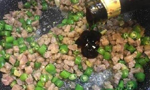 How to Determine if Oyster Sauce Has Gone Bad