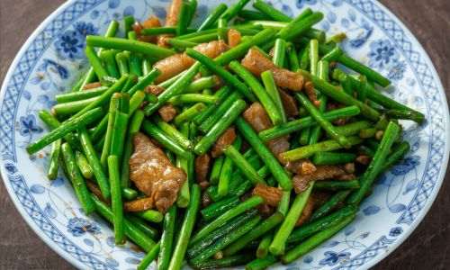 Tips on How to Prevent Cooked Garlic Scapes from Being Spicy
