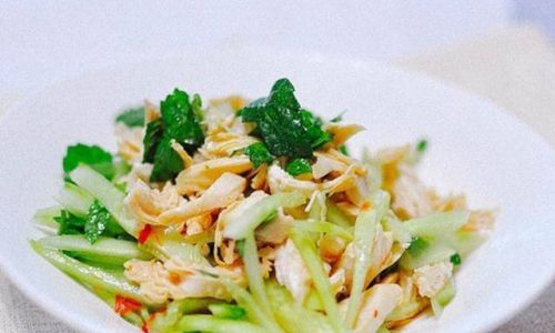 How to Make a Delicious Mint Salad