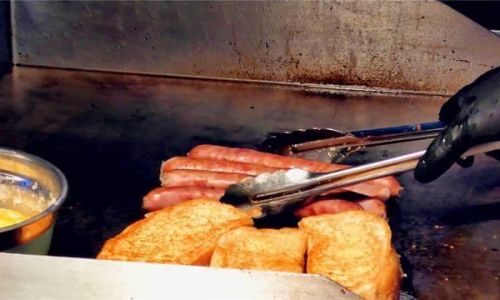 How to Grill the Perfect Hot Dog:A Comprehensive Guide