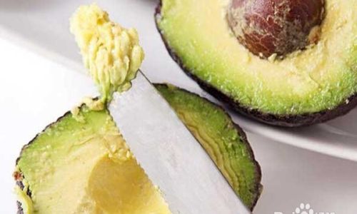 How to Determine if an Avocado is Ripe:A Comprehensive Guide