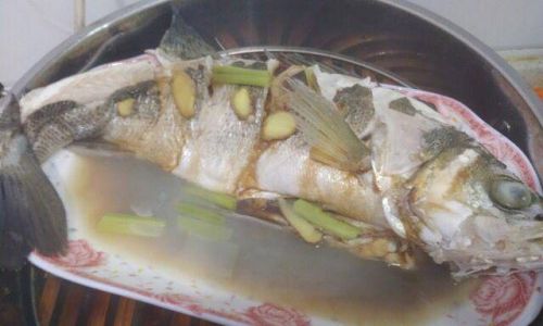 How to Determine if Your Steamed Sea Bass is Perfectly Cooked