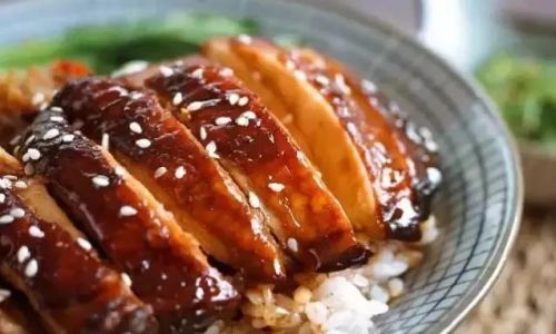 How to Determine if Chicken is Cooked Thoroughly:A Comprehensive Guide