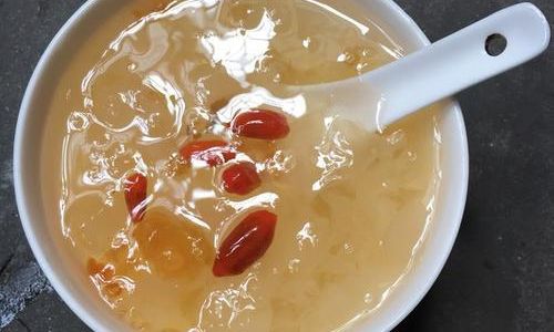 Tackling the Dilemma of Overly Salty Soup:Effective Solutions and Culinary Tips