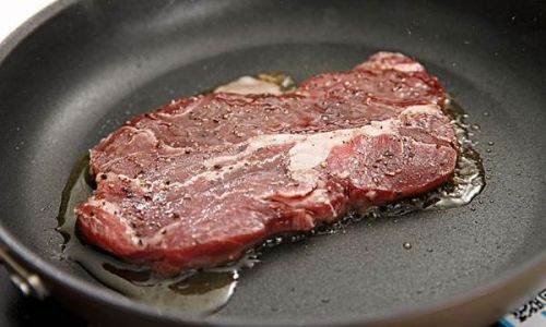 How to Cook a Delicious Steak:A Comprehensive Guide