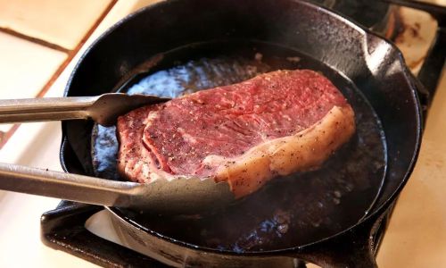 How to Cook a Delicious Steak:A Comprehensive Guide