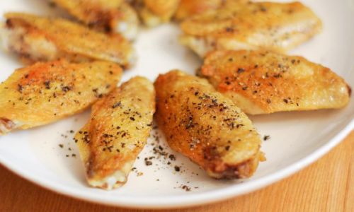Mastering the Art of Pan-Seared Chicken Wings:A Step-by-Step Guide