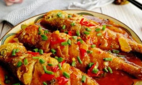 Mastering the Art of Simple yet Delicious Braised Fish