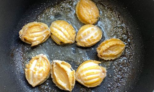 Mastering the Art of Making Delicious Braised Abalone