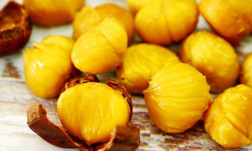 How to Peel Fresh Chestnuts Efficiently