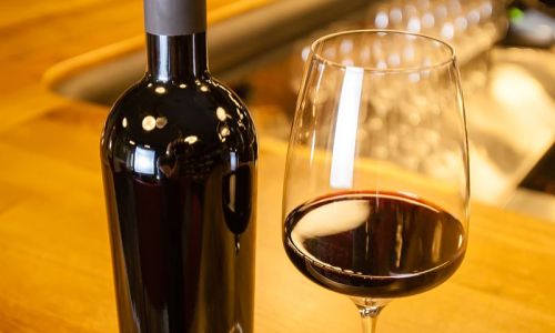 How to Discern the Quality of Wine:A Comprehensive Guide