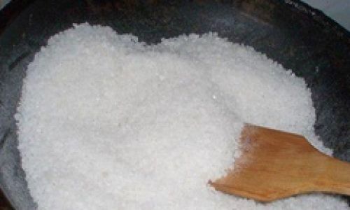 How to Effectively Prevent Table Salt from Becoming Damp