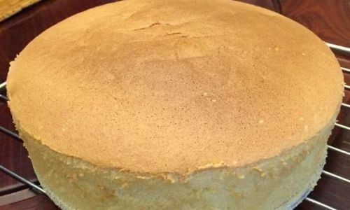 How to Prevent Chiffon Cake from Cracking:A Comprehensive Guide