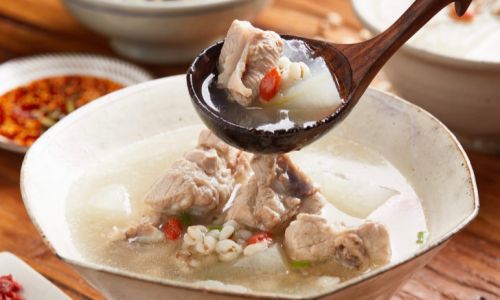 How to Stew a Delicious Rib Soup:A Comprehensive Guide