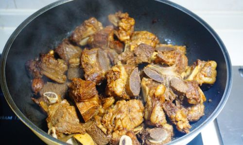 Mastering the Art of Making Delicious Beef Rib Stew