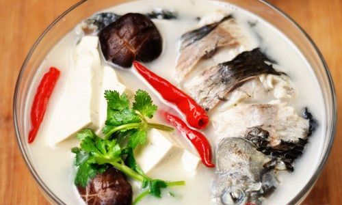 How to Cook the Most Nutritious Carp Soup