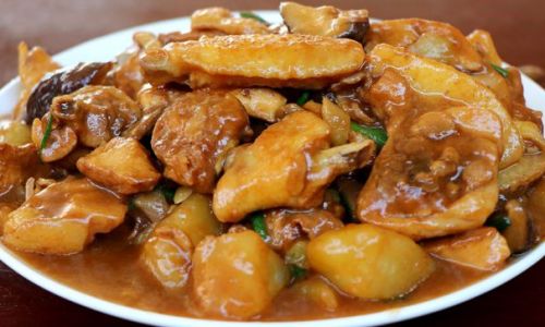 Mastering the Art of Cooking Tender,Flavorful,and Delicious Stewed Chicken