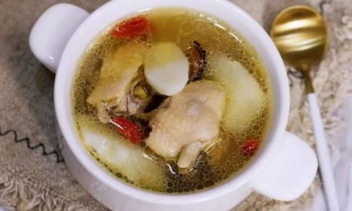 How to Brew a Delicious and Nutritious Chicken Soup