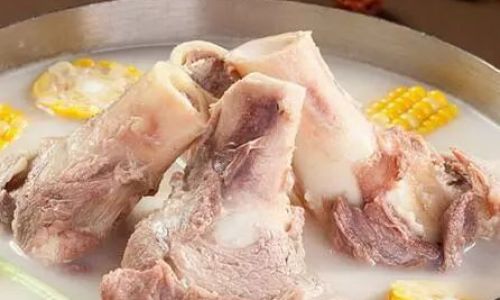 How to Cook Delicious Big Bone Broth