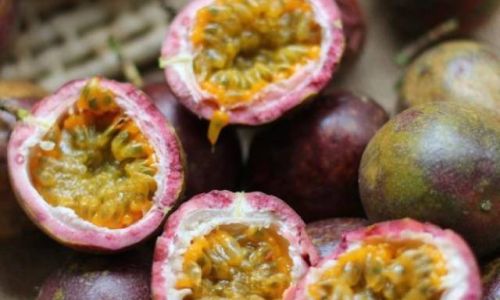 How to Enjoy Passion Fruit:A Comprehensive Guide