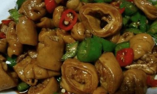 How to Cook Delicious Stir-Fried Pork Intestines