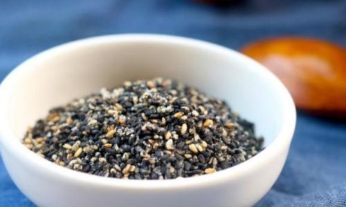 Mastering the Art of Toasting Sesame Seeds