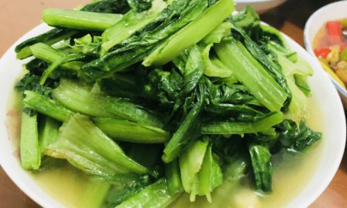 Mastering the Art of Stir-Frying Oilseed Mustard Greens:Tips for a Delicious Dish