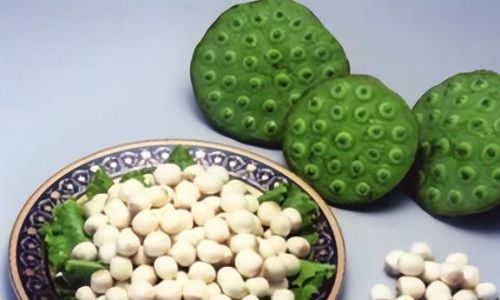 How to Stir-Fry Fresh Lotus Seeds for a Delightful Culinary Experience