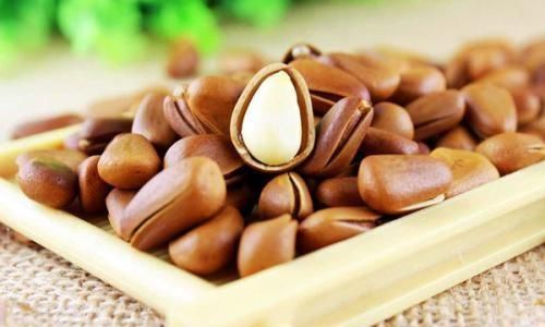 How to Roast Pine Nuts Perfectly