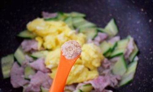 How to Stir-Fry Pork Slices:A Simple Yet Delicious Guide