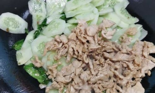 How to Stir-Fry Pork Slices:A Simple Yet Delicious Guide
