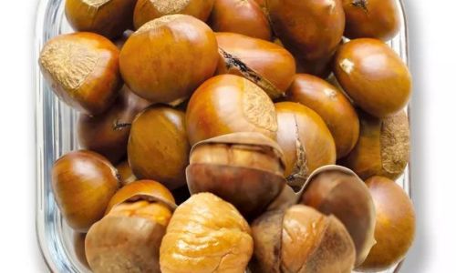 Mastering the Art of Roasting Qianxi Chestnuts for Easy Peeling