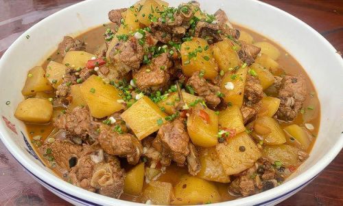 How to Cook Delicious and Easy Stir-Fried Pork Ribs