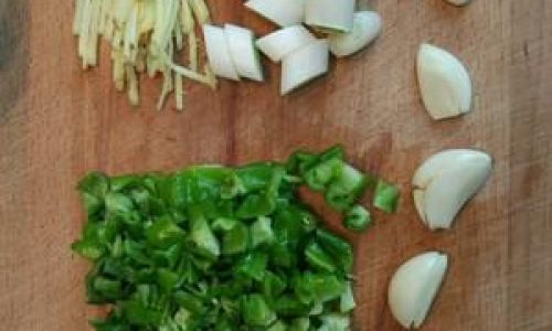 Mastering the Art of Cooking and Eating Snails:How to Make Them Easy to Suck Out