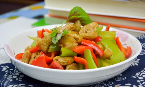 Mastering the Art of Cooking Delicious Stir-Fried Pork Intestines