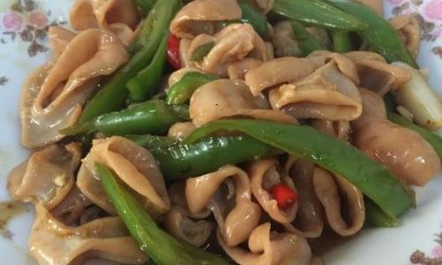 Mastering the Art of Cooking Delicious Stir-Fried Pork Intestines