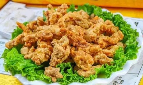 Mastering the Art of Frying Chili Peppers:Achieving Crispiness and Aroma